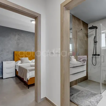 Luxury Seaview Luki - Free Parking