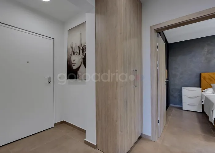 Luxury Seaview Luki - Free Parking Appartement *